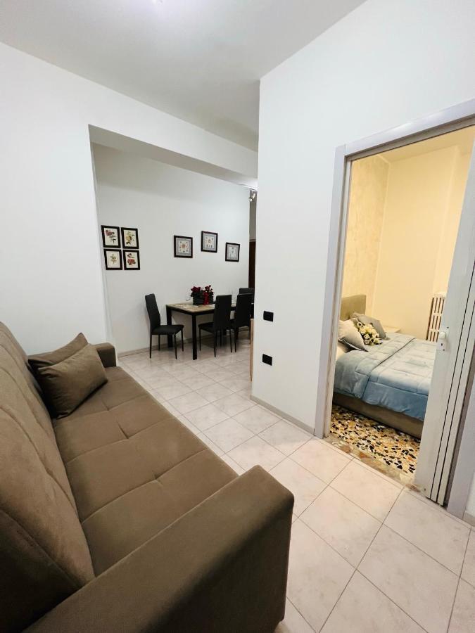 Casa Vacanza Elena Verona Exterior photo